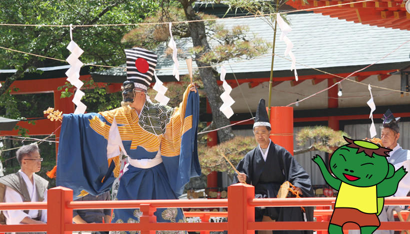 写真：「黒平の能三番」（くろべらののうさんば）山梨県甲府市黒平町・黒戸奈神社・大山祇神社/奉納神社・金櫻神社