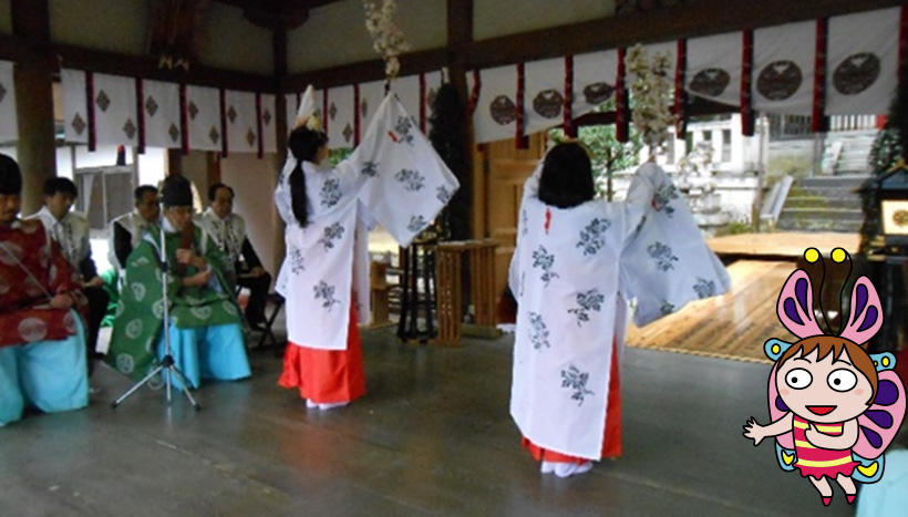 写真：「鉛練比古神社例祭」滋賀県長浜市余呉町・鉛練比古神社（4月14日）