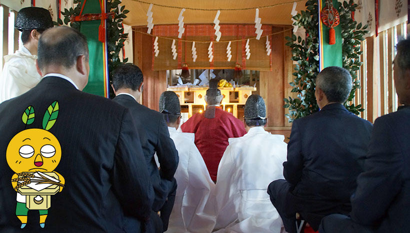 写真：「<ruby><rb>二渡</rb><rt>にわたり</rt></ruby>神社例祭」宮城県本吉郡南三陸町・<ruby><rb>二渡</rb><rt>にわたり</rt></ruby>神社（旧暦9月1日）