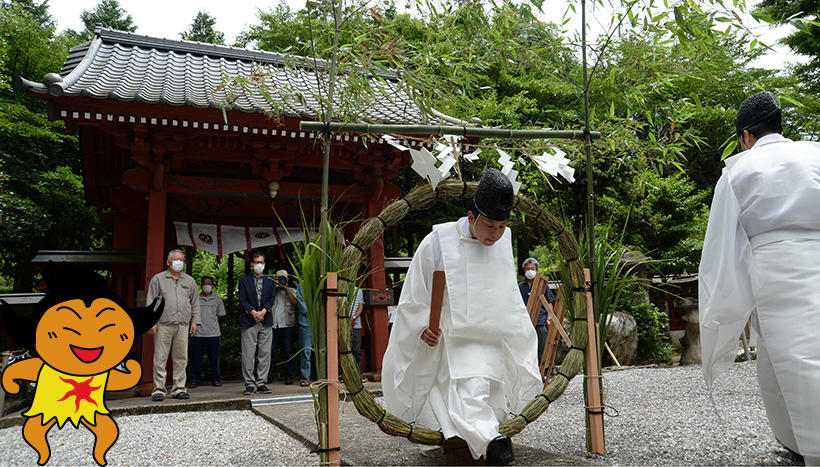 写真：妻垣神社（大分県宇佐市安心院町妻垣鎮座）