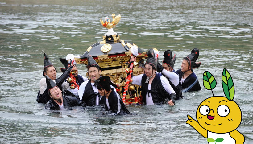 写真：「お走りまつり」兵庫県養父市（4月13日・14日）