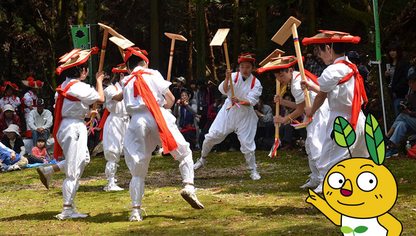 写真：「松尾山のお田植祭」福岡県・三社神社（４月19日頃）