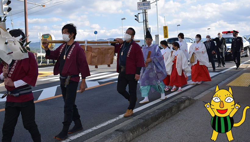 写真：御霊神社（奈良県五條市霊安寺町鎮座）